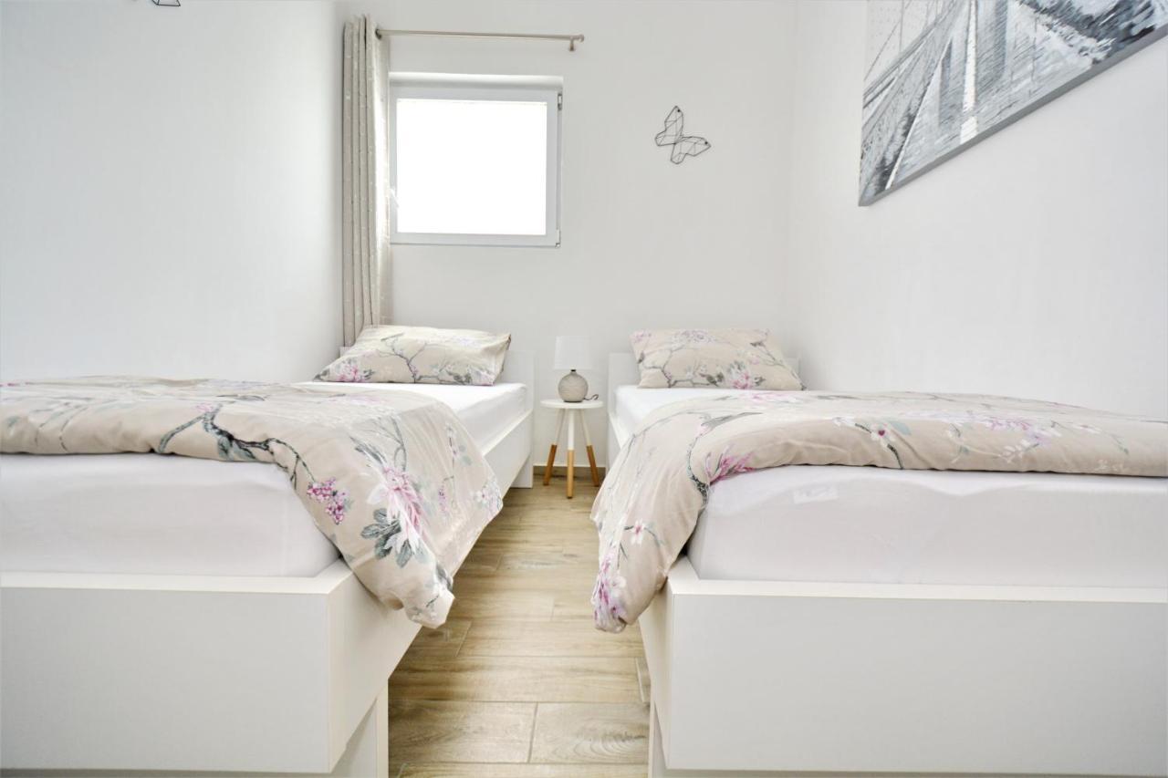Holiday Home Paulin Obrovac Exterior foto